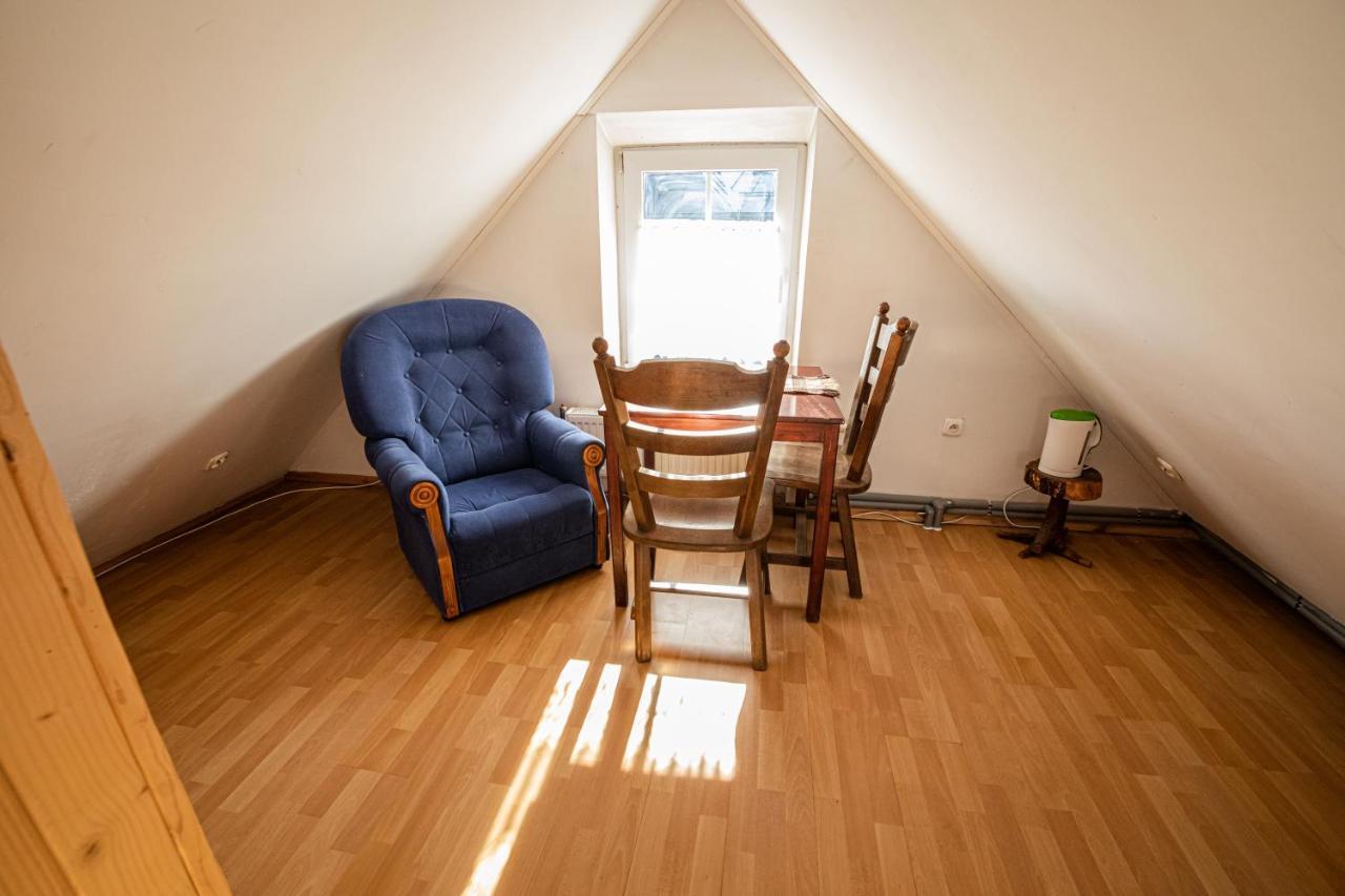 Mewa Guest house